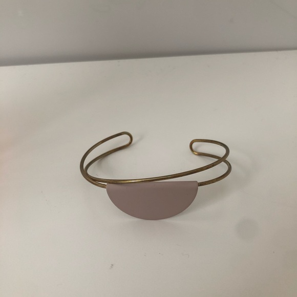 Gold and dusty pink cuff bracelet - Picture 3 of 3